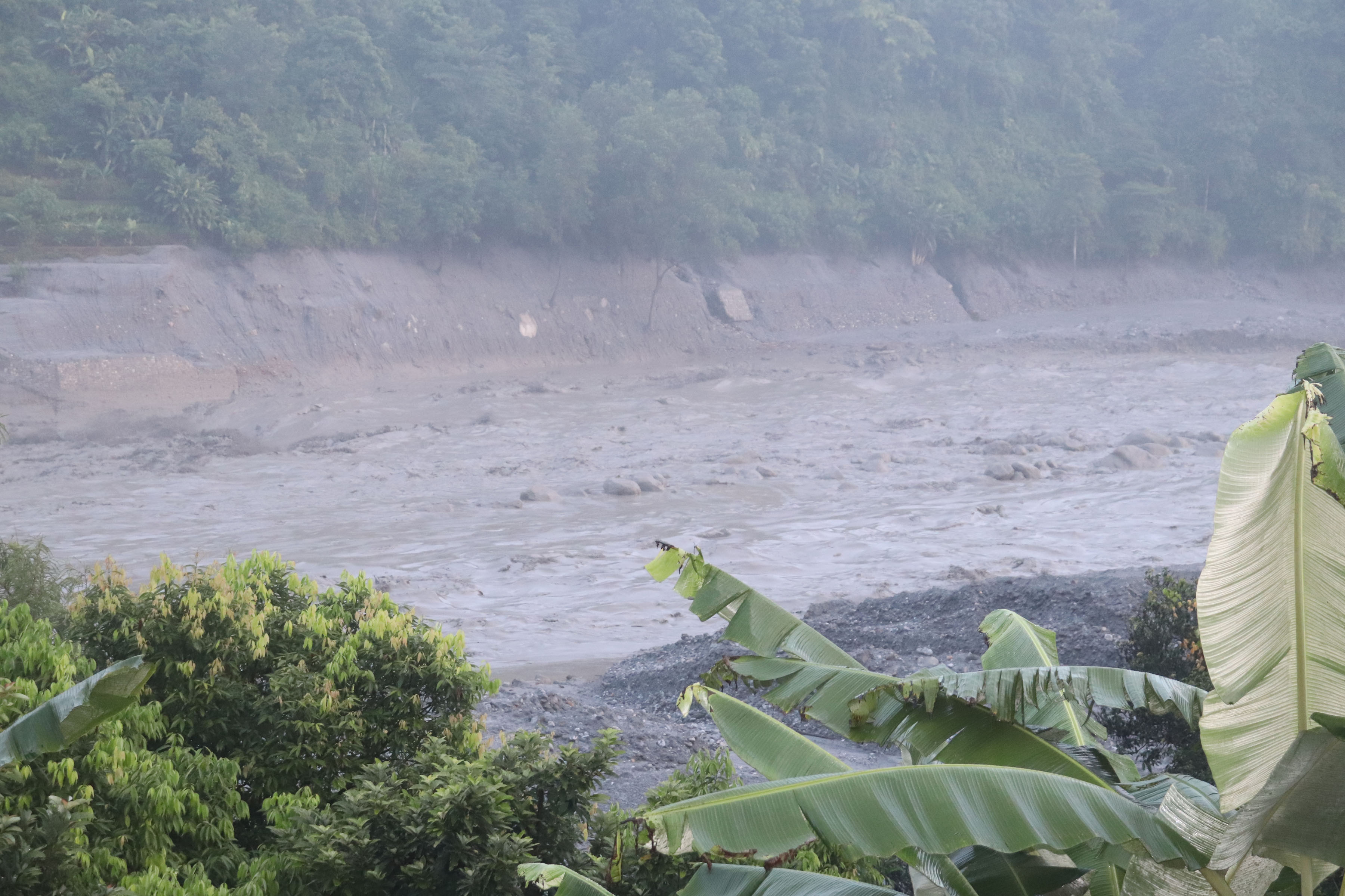 त्रिशूली नदीमा जलसतह बढ्यो, नारायणी तटीय क्षेत्रमा सतर्कता अपनाउन आग्रह