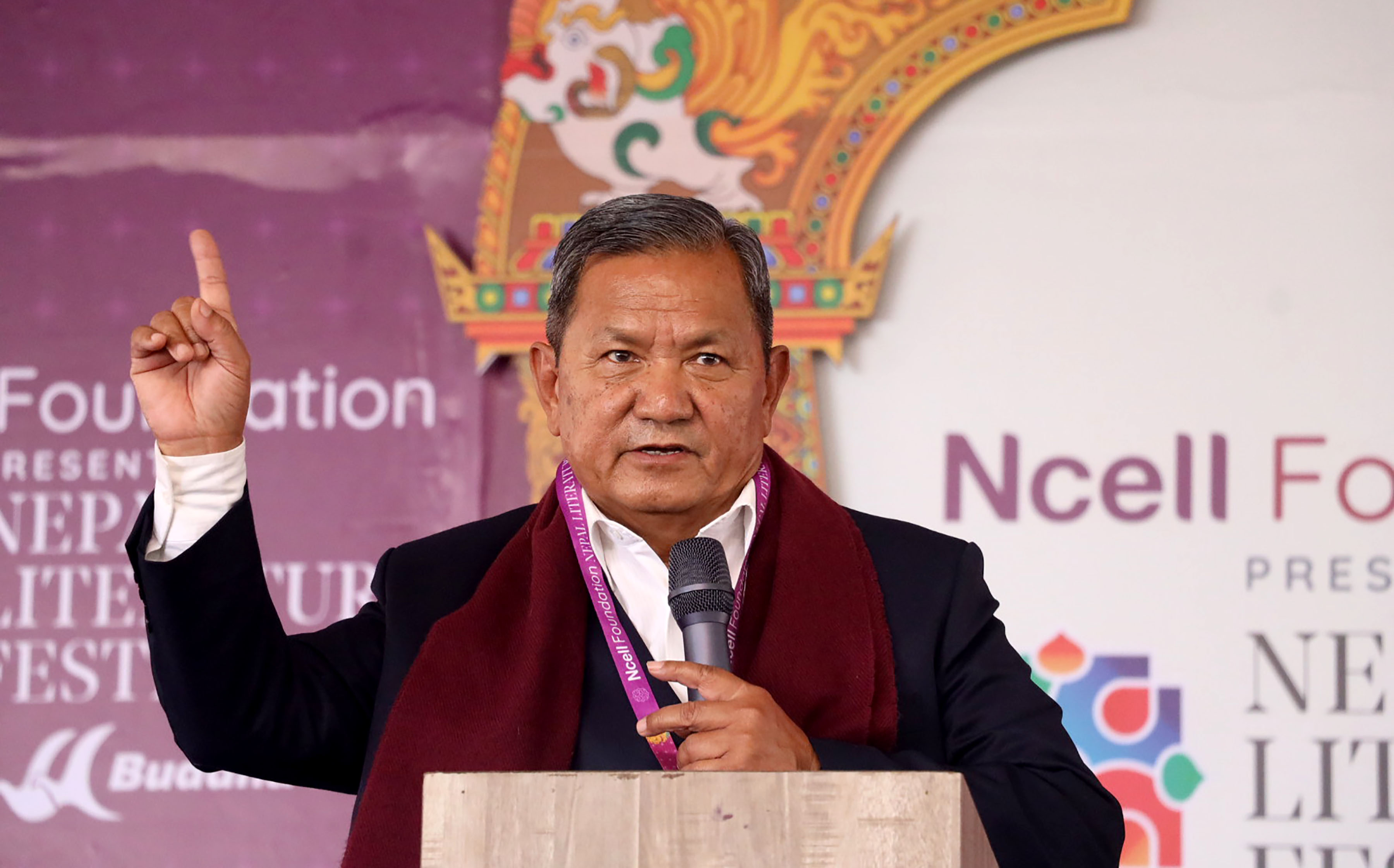 'घुम्ने मेचमाथि अन्धो मान्छे' पढेर म क्रान्तितिर आकर्षित भएको हुँ  : सञ्चारमन्त्री गुरुङ