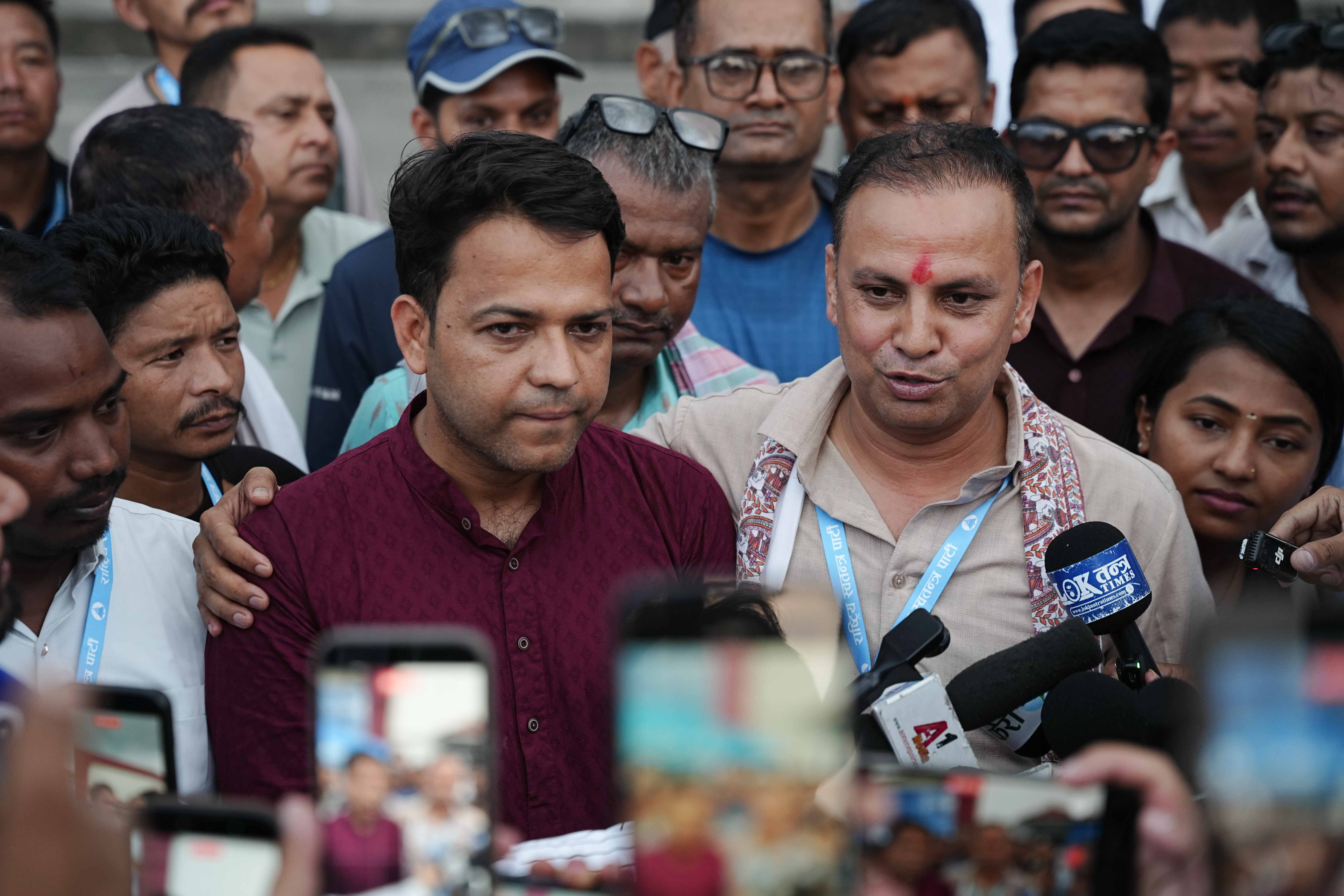 रास्वपा महामन्त्रीमा विपिन आचार्य निर्वाचित, मनिषले दिए बधाई