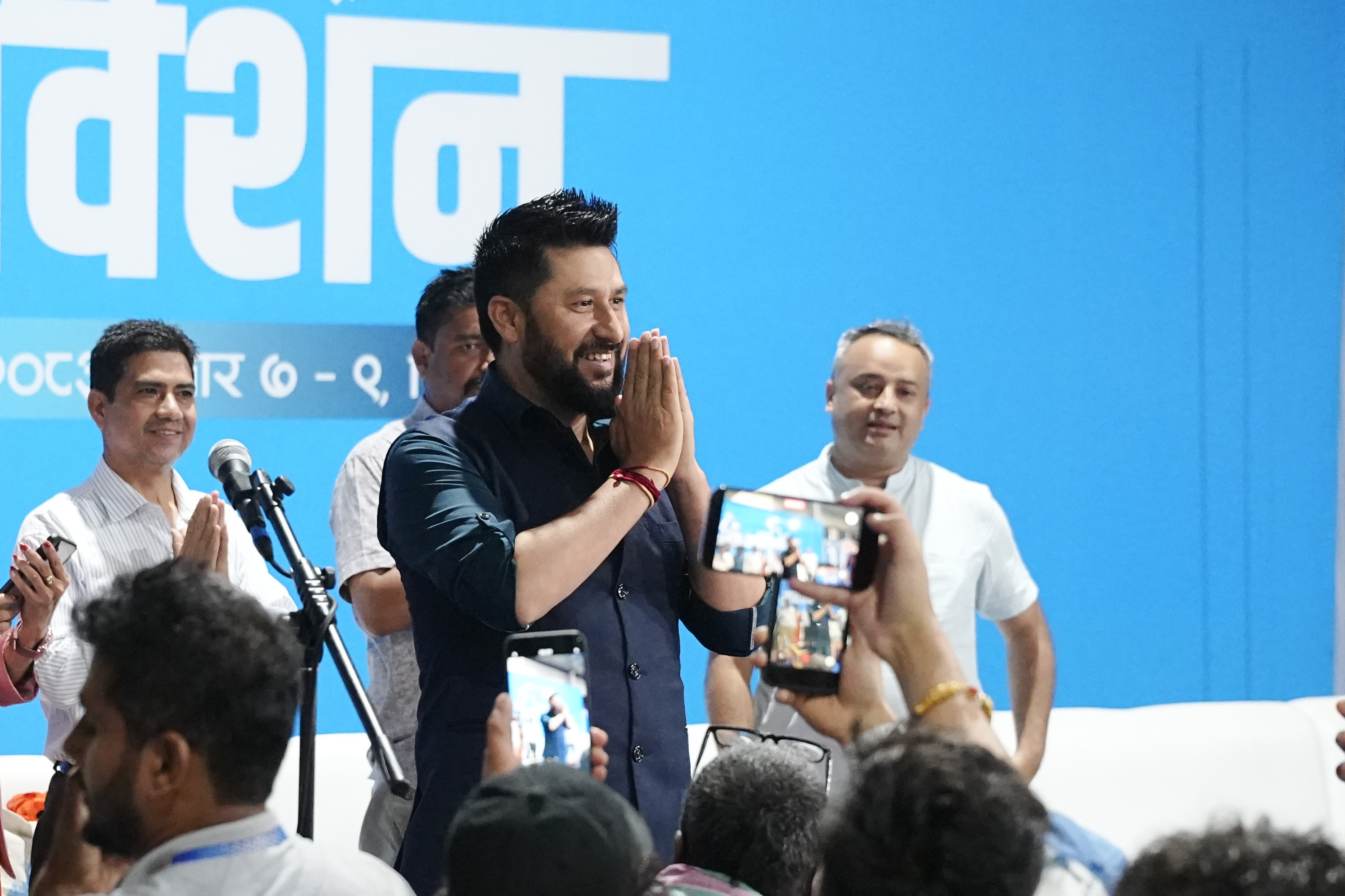 रवि लामिछानेले लिए रास्वपा सभापतिको शपथ