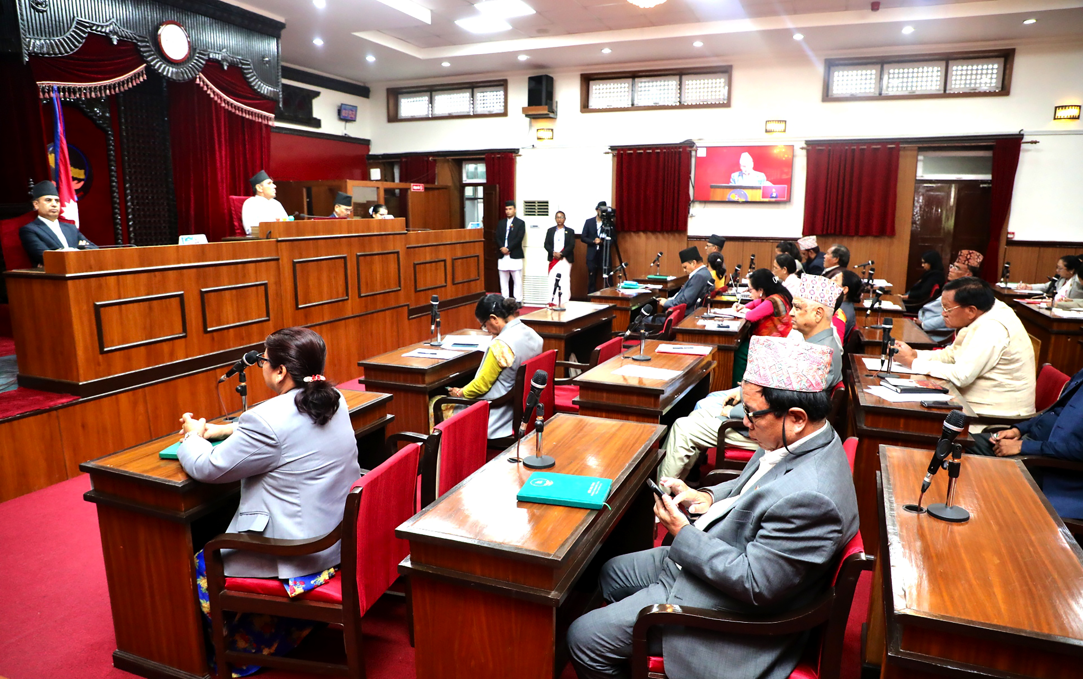 ग्यासको अभाव हटाउन सरकारलाई राष्ट्रियसभा अध्यक्षको रुलिङ