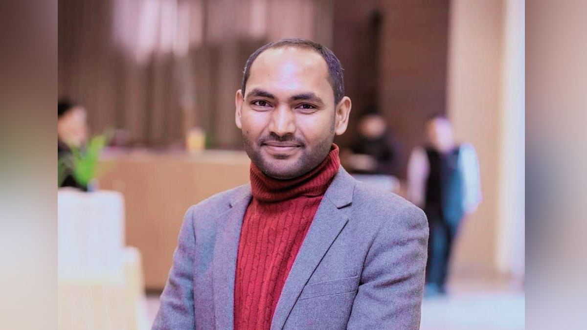 डा. रामजी रामको प्रश्न– यहाँ मान्छे, मान्छे बन्न पाएको छैन, तपाईंहरूले राजनेता खोज्ने ?