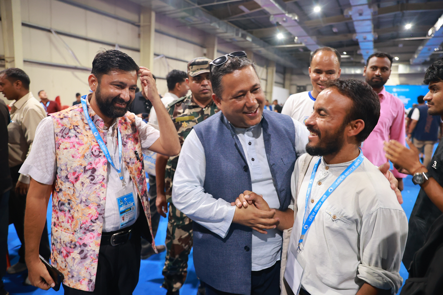महामन्त्रीको दौडबाट पछि हटे शिशिर खनाल, एकता लागि दाबी फिर्ता