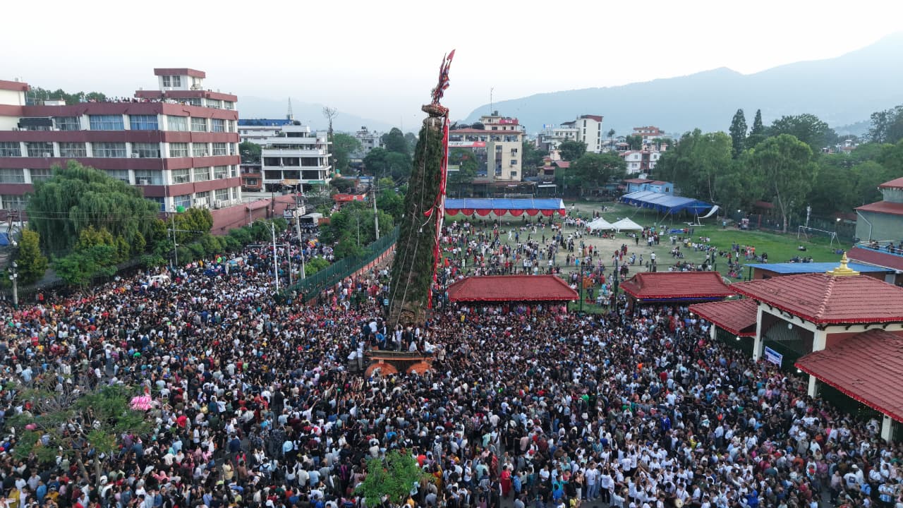 जावलाखेल पुर्‍याइयो रातो मच्छिन्द्रनाथको रथ [तस्वीरहरू]