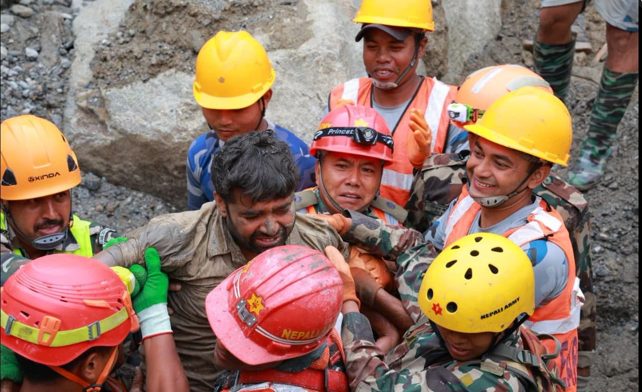 रसुवा बाढीमा १३ हजारको उद्धार, ५ हजारभन्दा बढी बेपत्ता