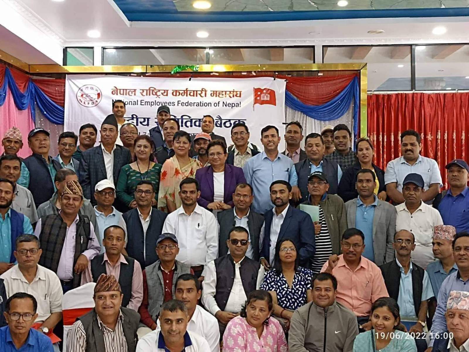 राष्ट्रिय कर्मचारी महासङ्घको अध्यक्षमा श्रेष्ठ