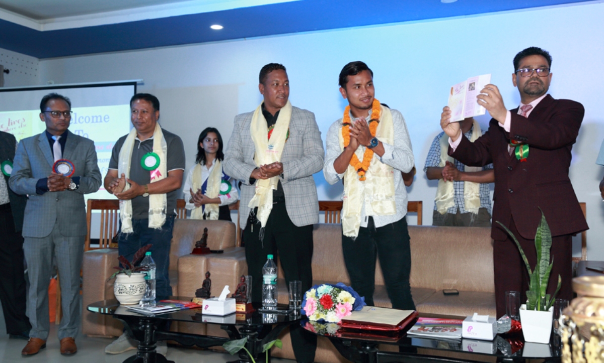 सम्पूर्ण देवापातेद्वारा लिखित ‘सी लिभ्स सोमह्वेर एल्स’ कथासंग्रह विमोचन