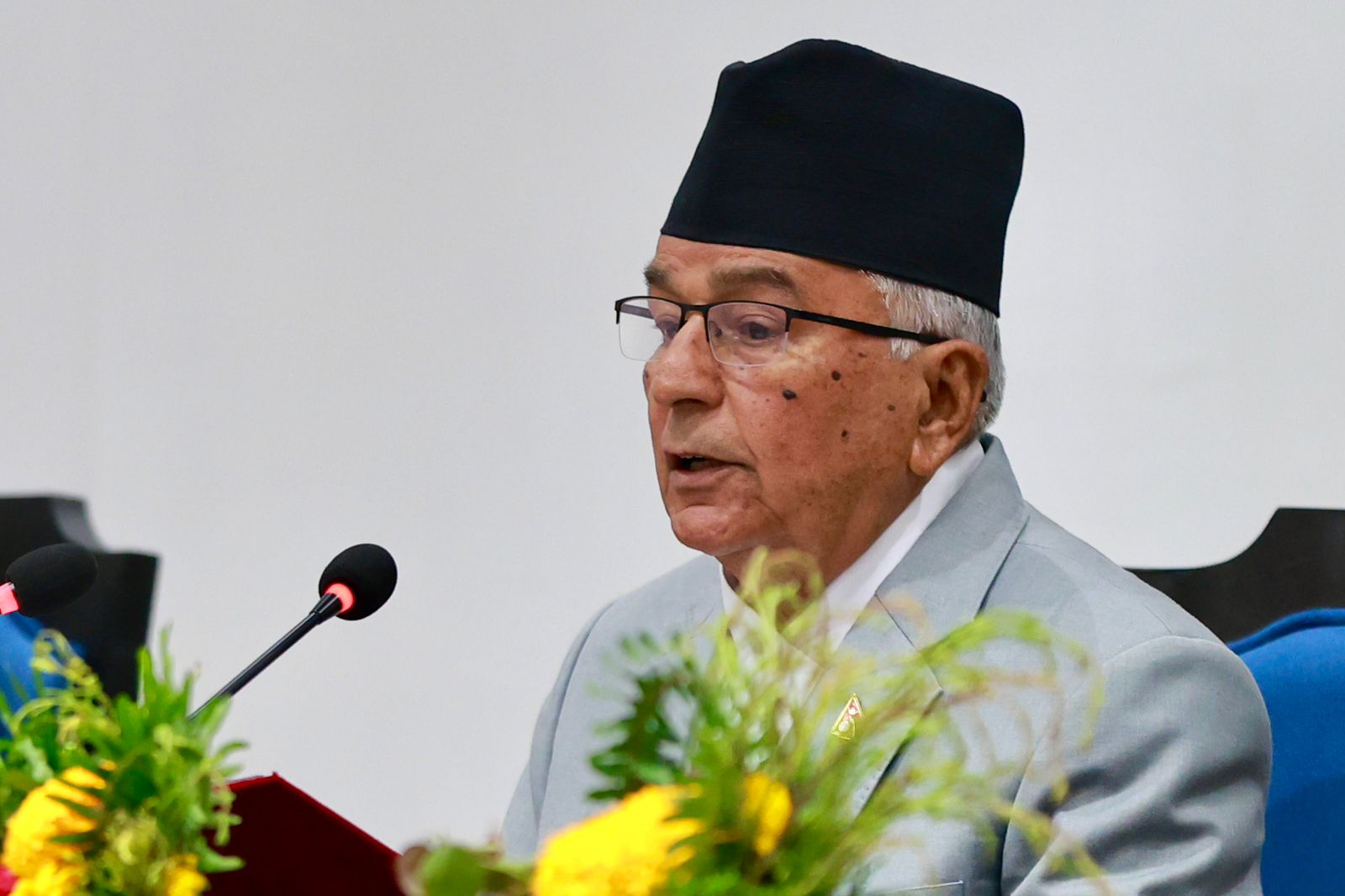 सरकारले ‘नेपाल लगानी भिसा’ उपलब्ध गराउने