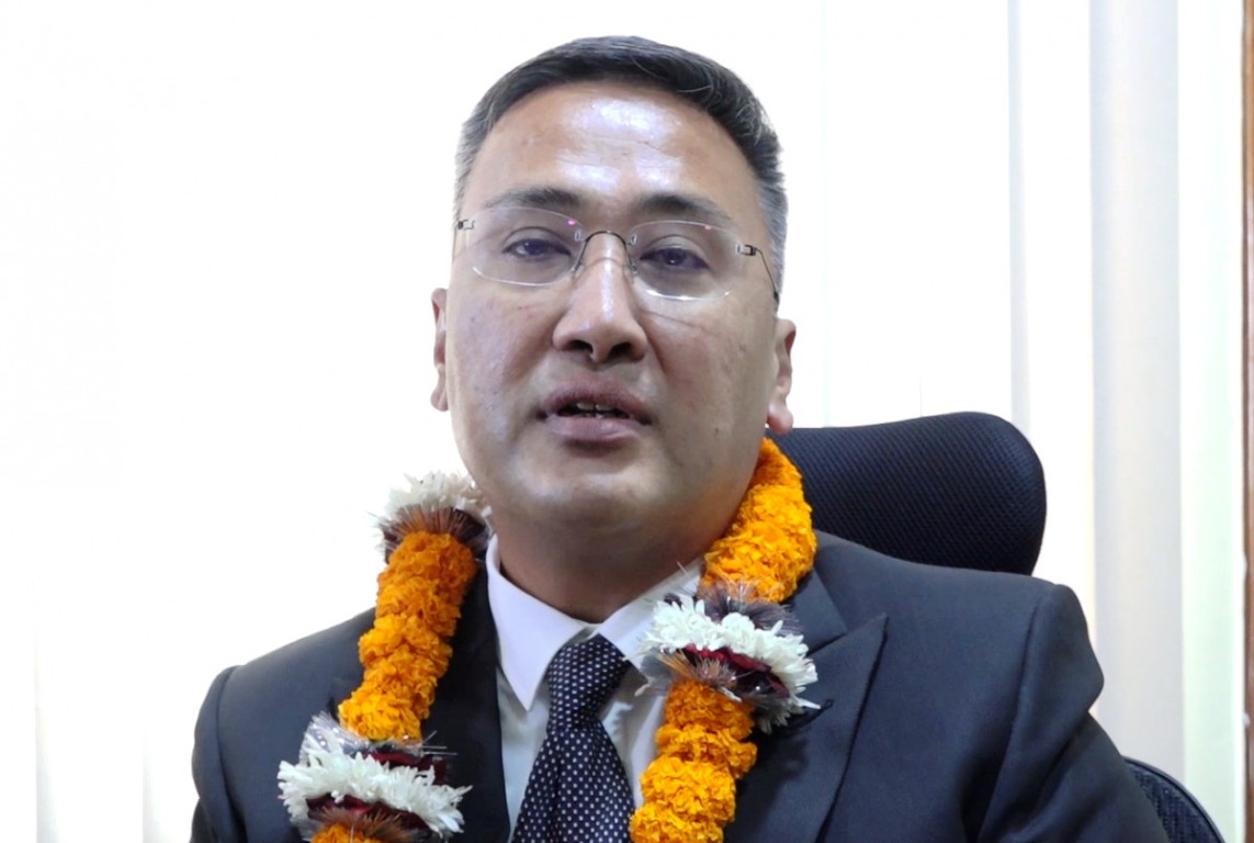 धितोपत्र बोर्डका अध्यक्ष श्रेष्ठले दिए राजीनामा