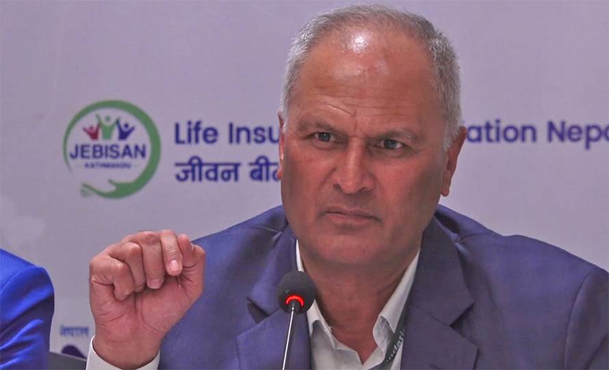 भ्रष्टाचार मुद्दामा बीमा प्राधिकरणका निवर्तमान अध्यक्ष सिलवालले पाए सफाइ