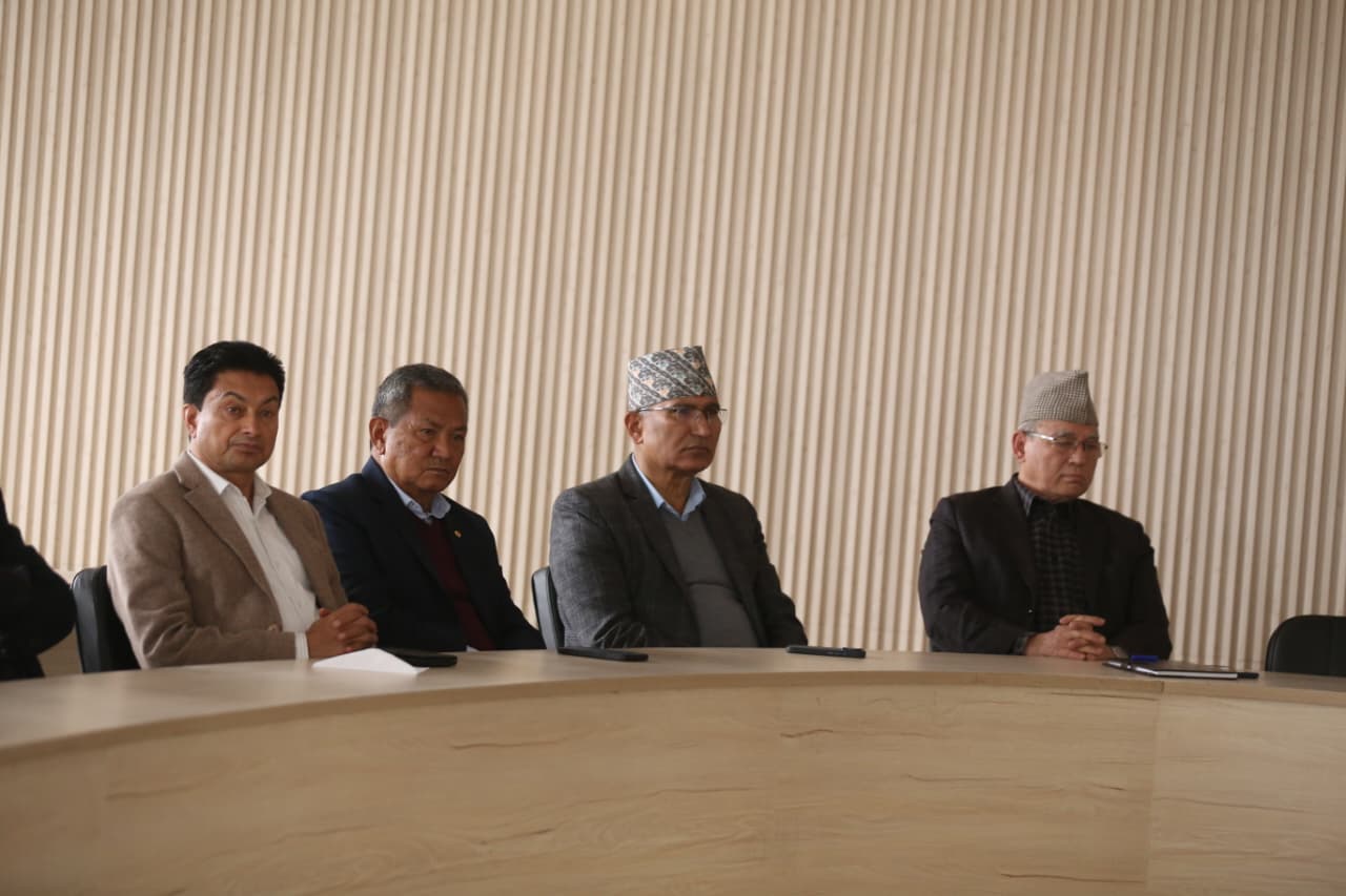 एमालेको सचिवालय बैठक सुरु