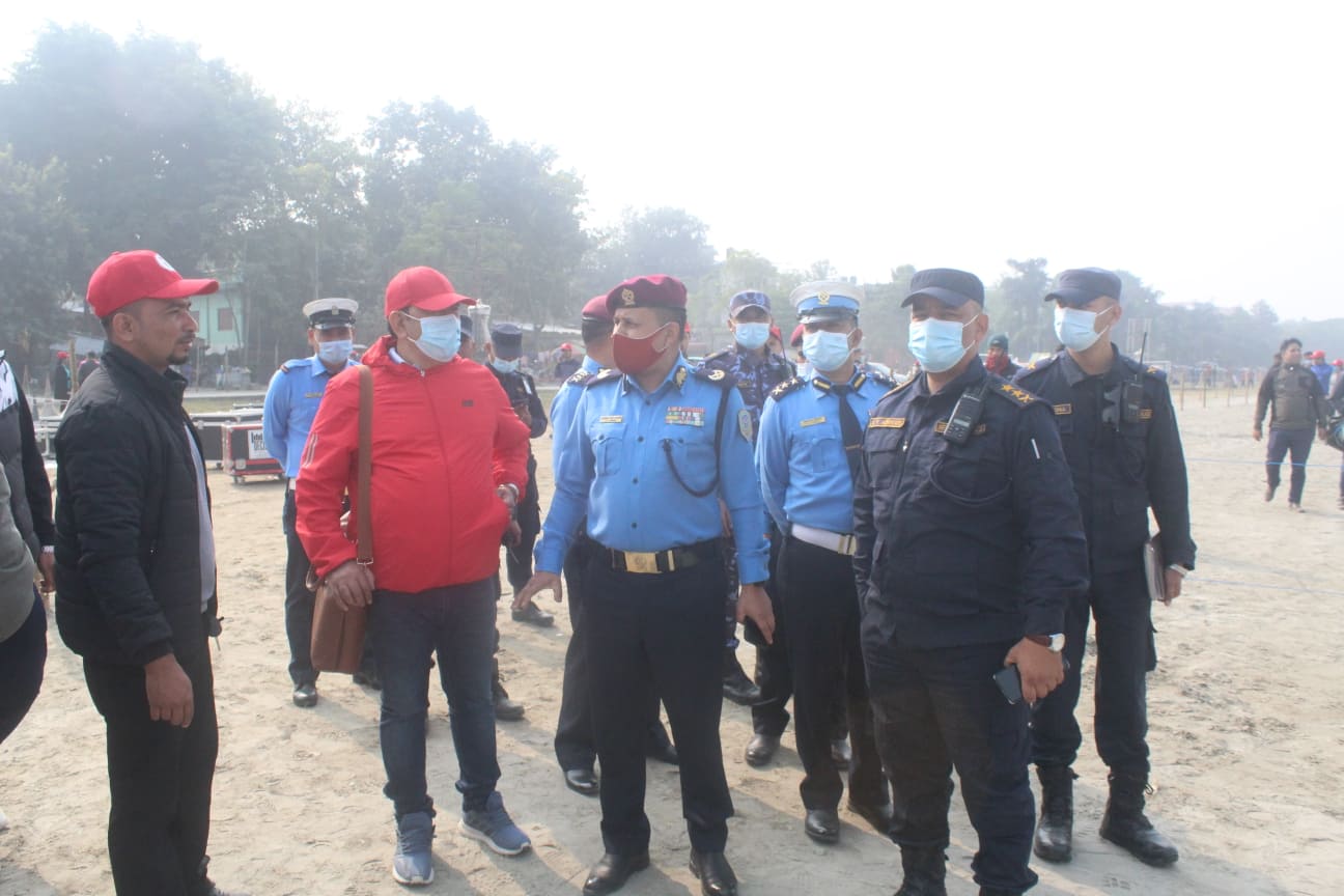 बनाइयाे प्रतिनिधिले पालना गर्नैपर्ने नियम, केही परे ढाेकैमा स्वास्थ्य सेवा