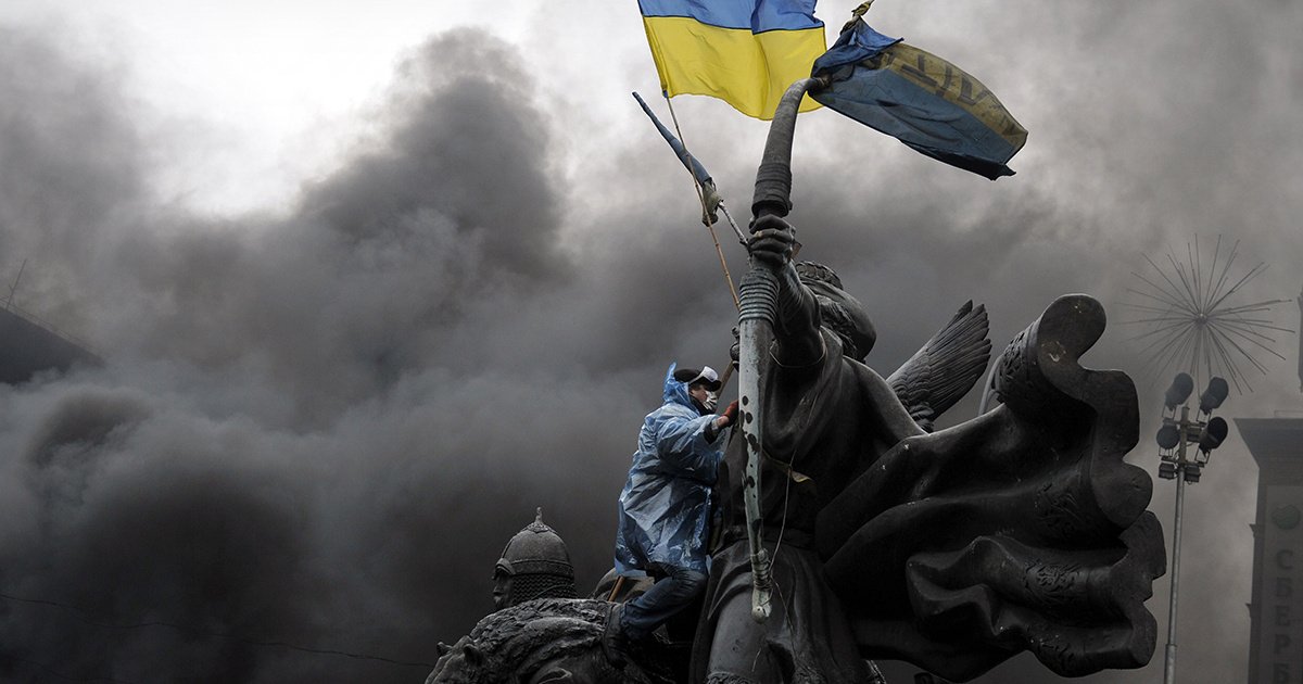 रुस-युक्रेन तनाव : युक्रेनतर्फ १३७ मारिए, १ लाख मान्छे भागे, आक्रमणकाे विरोधमा रुसमै प्रदर्शन