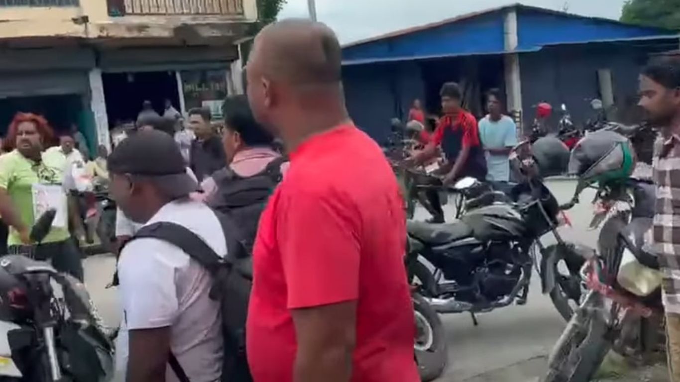 विराटनगरमा कांग्रेस कार्यकर्ताहरूबीच लफडा, एक जना पक्राउ