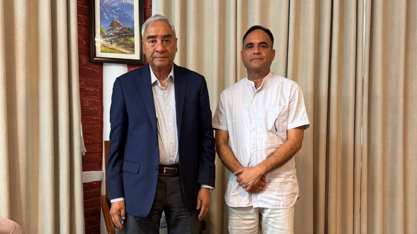 गगनलाई भेटेपछि पार्टी मिलाउन देउवासामु महरका तीन प्रस्ताव, भने– हुन्छ, हुन्छ
