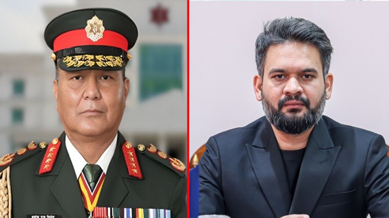 सिंहदरबारमा प्रधानमन्त्री र प्रधानसेनापतिबीच छलफल जारी, प्रहरी प्रमुखलाई पनि बोलाइयो