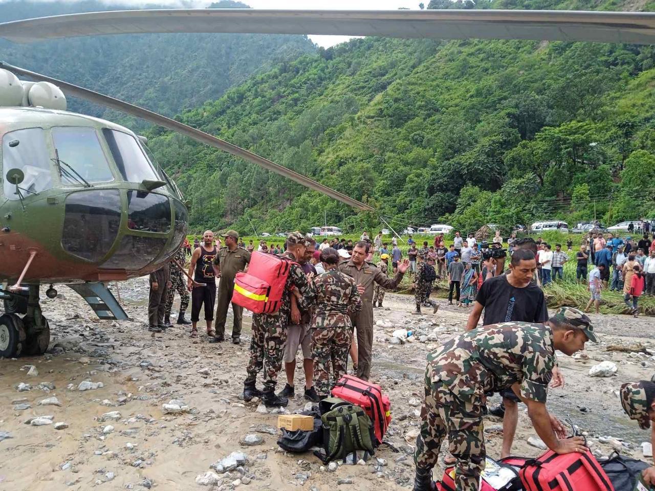 विपद् प्रभावित क्षेत्रबाट ७ सय १३ जनाको हवाई उद्धार