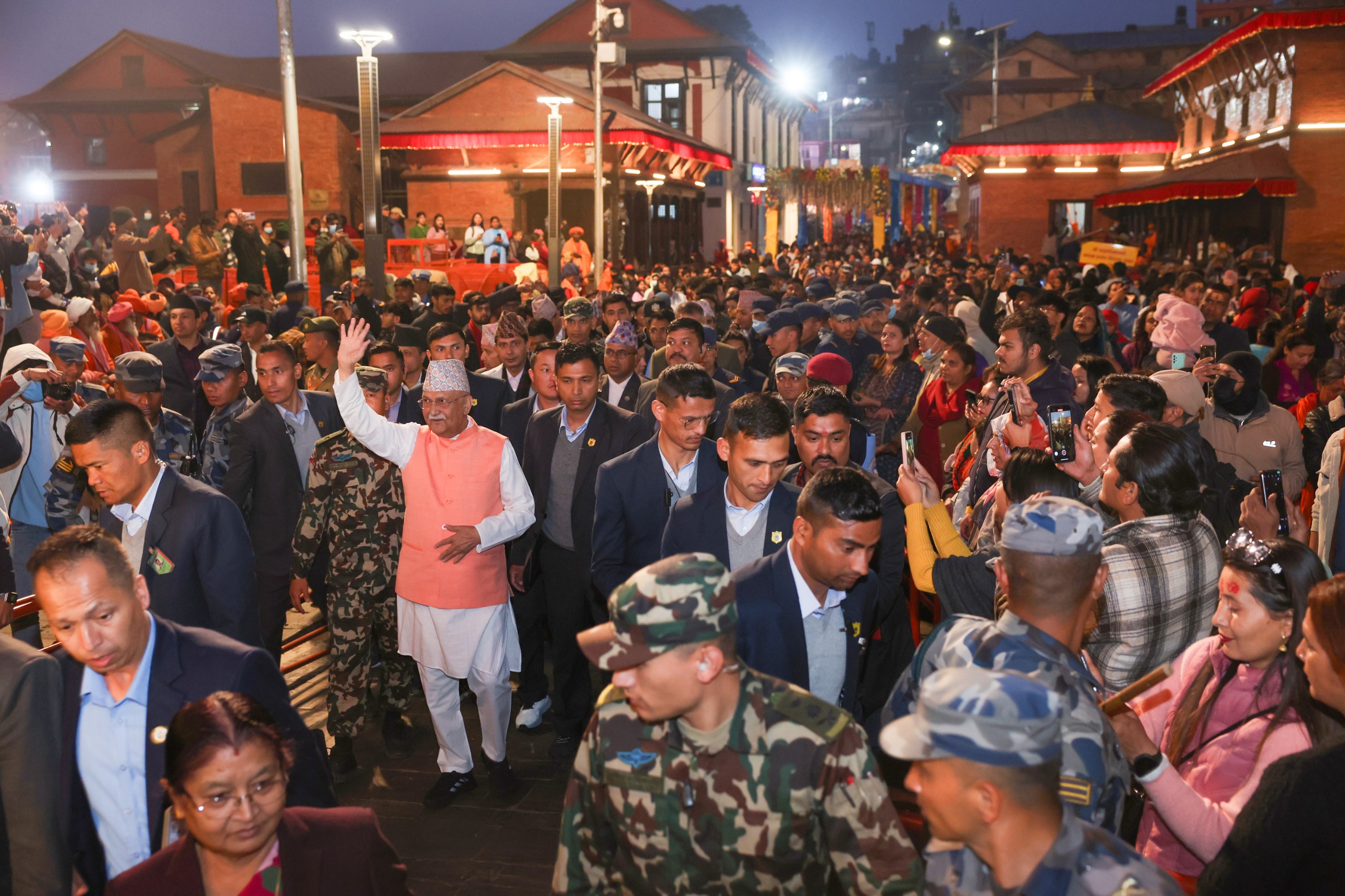 पशुपति क्षेत्रमा महाशिवरात्रिको तयारी पूरा, बिहान दुई बजेदेखि चारै ढोका खुला गरिने