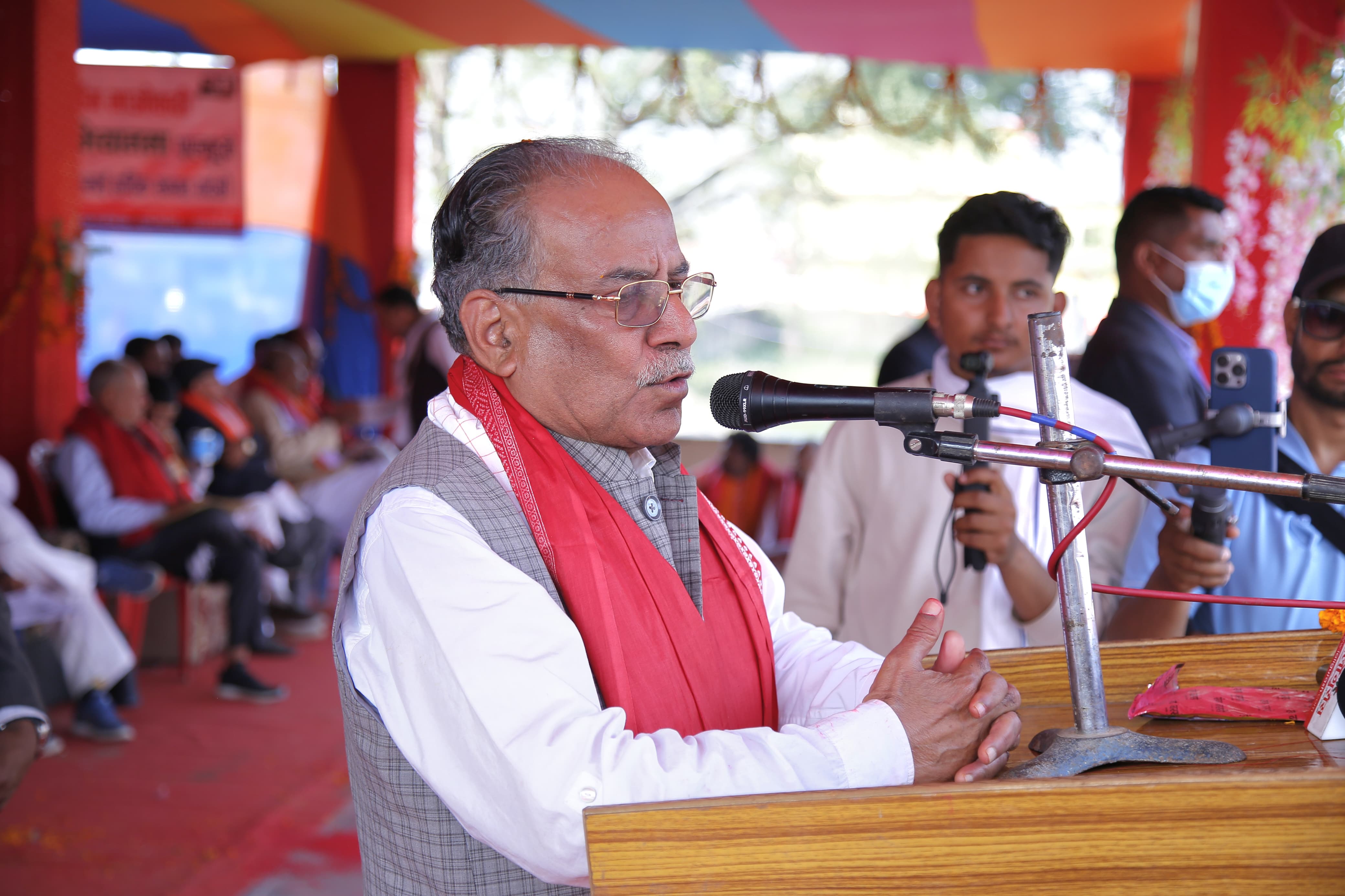 माओवादी अभियान कञ्चनपुर पुग्दासम्म तराई–मधेश जुरुक्कै उठ्नेछ : प्रचण्ड 