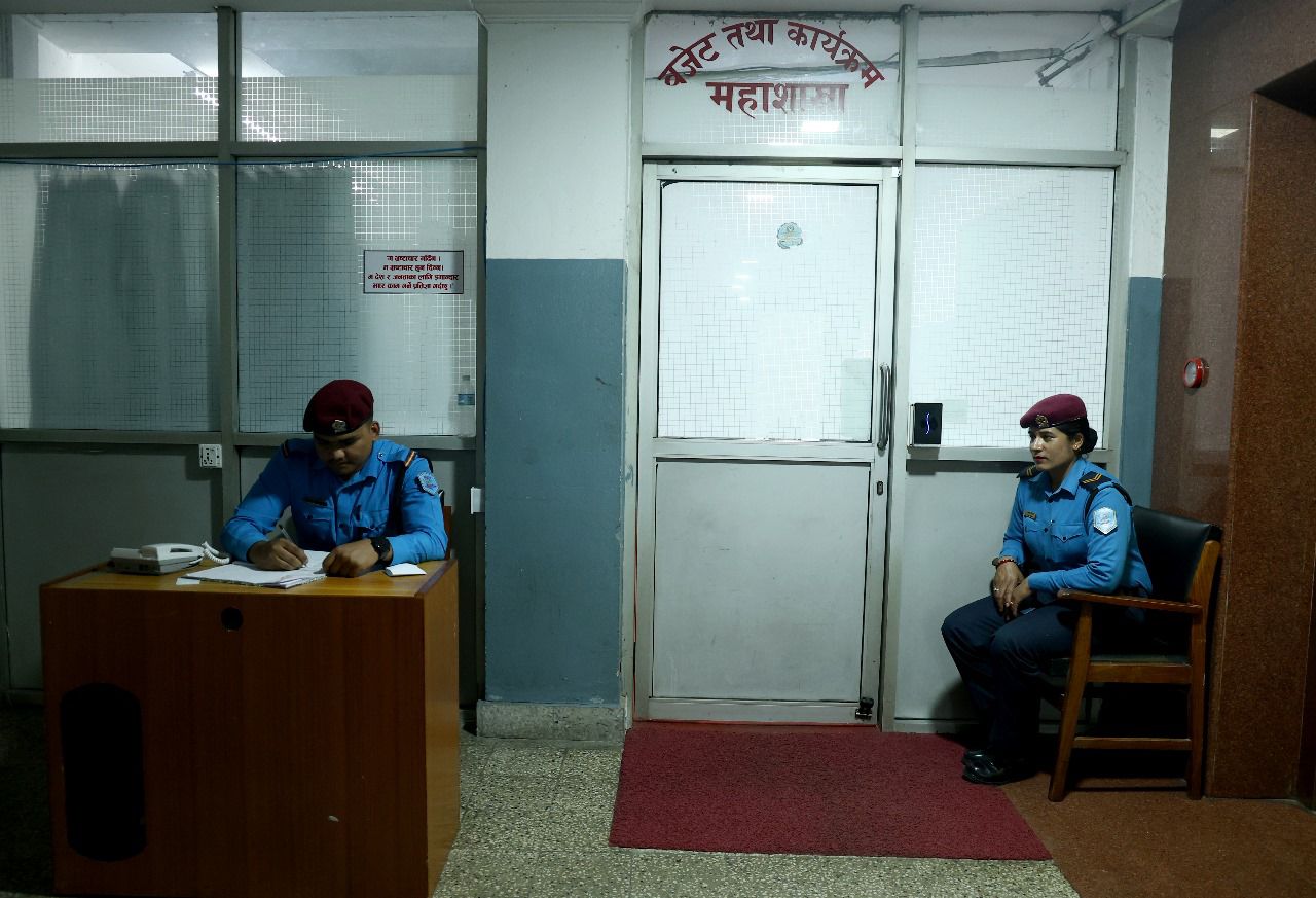 बजेट लेखनमा जुट्यो अर्थ मन्त्रालय, प्रवेशमा कडाइ