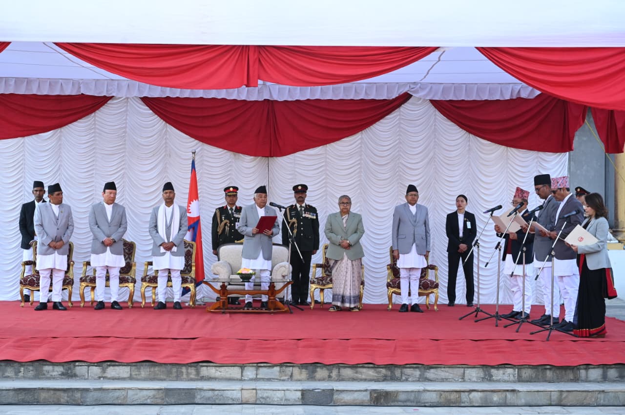 शीतलनिवासमा चार मन्त्रीले लिए शपथ