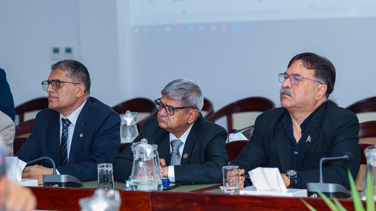 संविधान संशाेधनको बहस : के–के छन् वरिष्ठ अधिवक्ताहरूका सुझाव ?