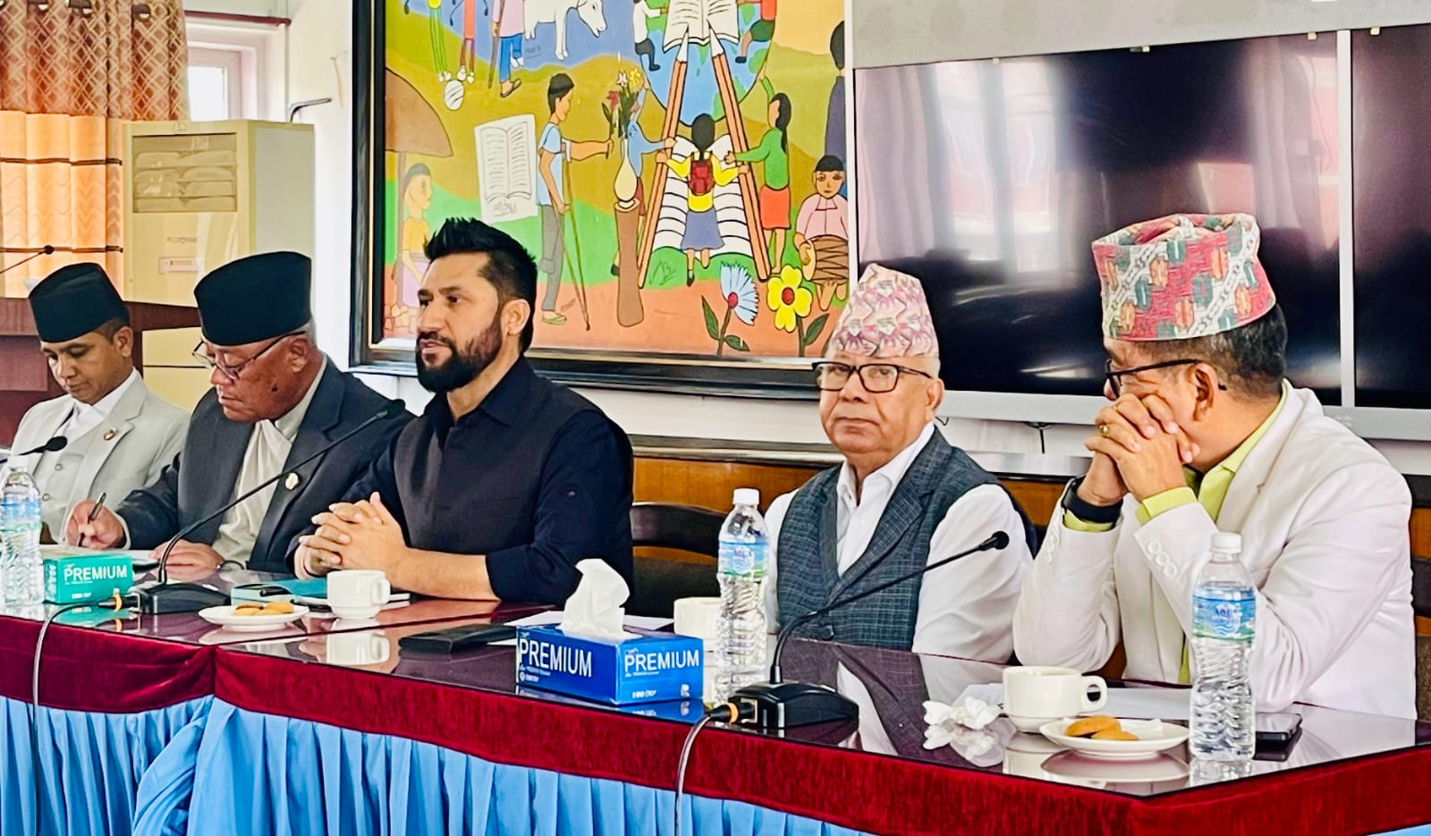 रविको लिडरसिपले पनि खुलाएन संसद, सभामुखको प्रस्तावलाई विपक्षीले गरे संसदमै अस्वीकार