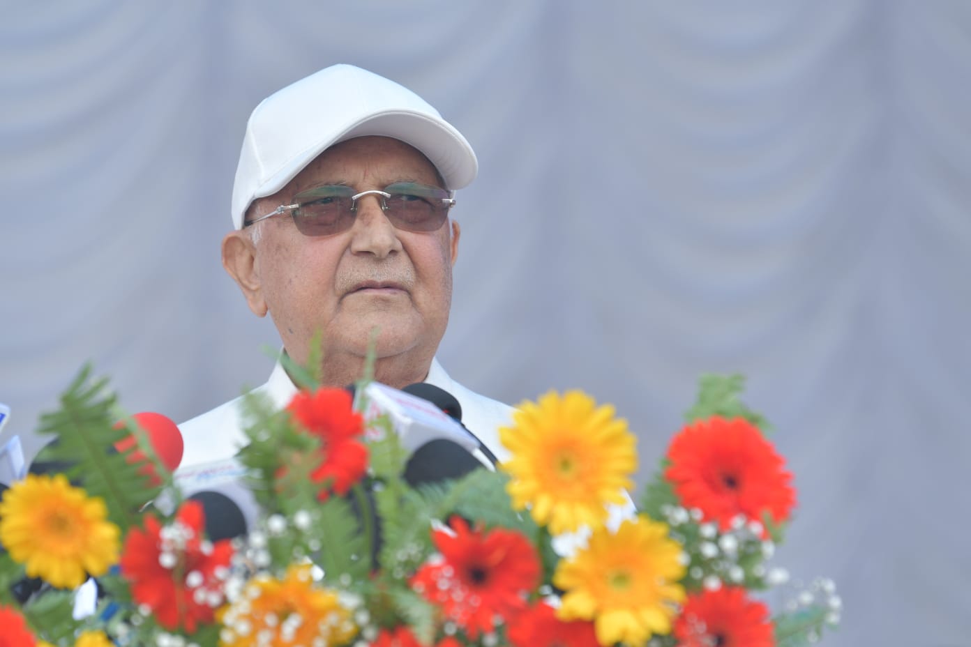 सूर्य चिह्न नपाउने भो भन्दै केपी ओली कुना पसेर रुँदै थियो भनेर समाचार छाप्या छन् : ओली [भिडियो]