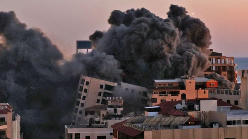 इजरायल र प्यालेस्टाइनबीच बमबारी : सुरक्षाका उपाय खोज्न नेपालीलाई दूतावासको आग्रह