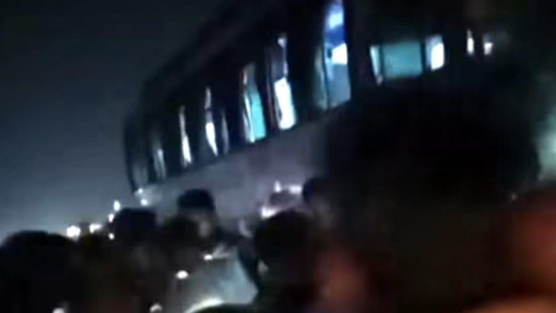 धनुषामा बस र अटोरिक्सा ठोकिँदा चारको मृत्यु, दुई बालिका घाइते