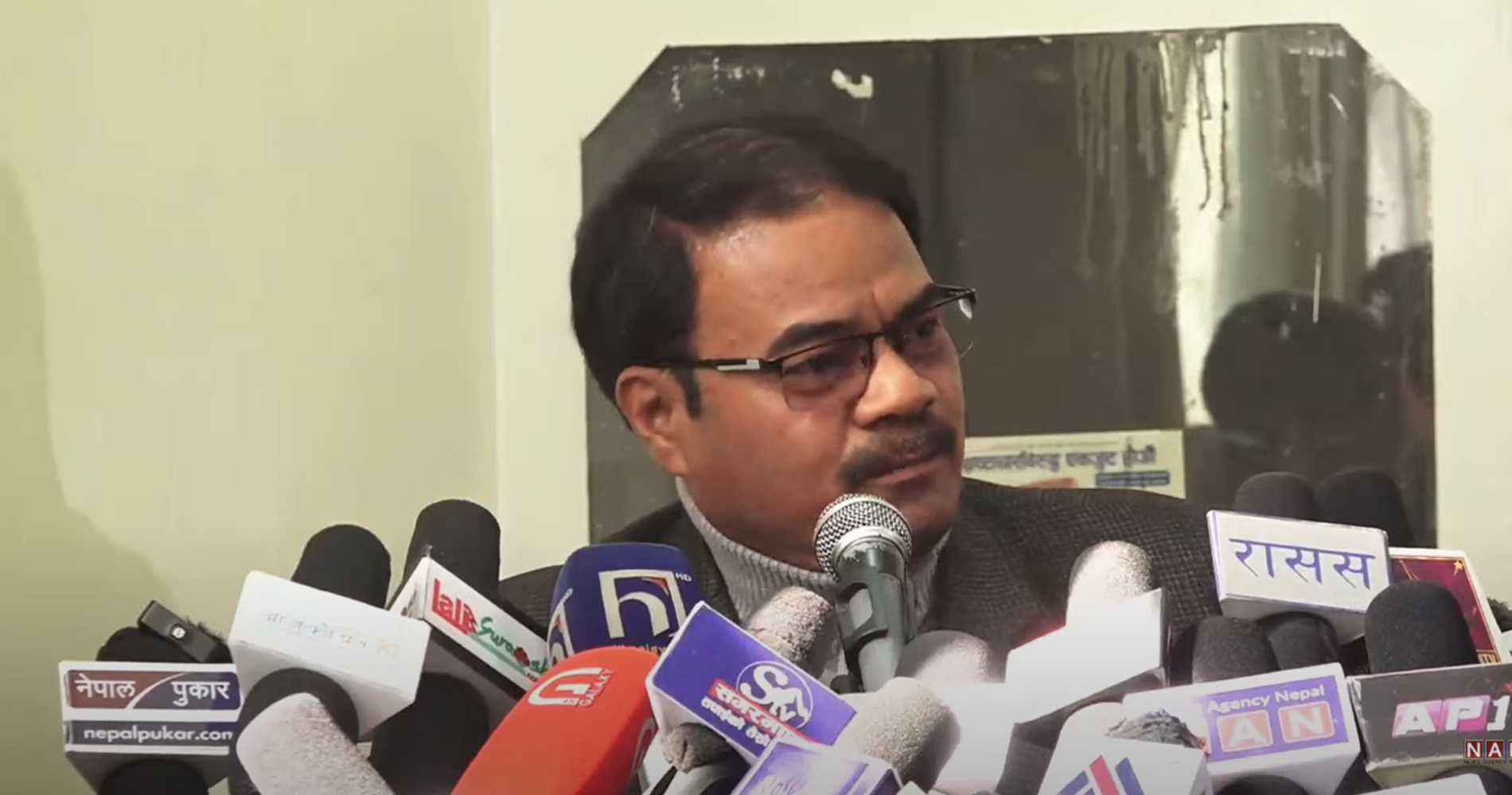 देशको राष्ट्रिय स्वाधिनतामाथि धेरै प्वालबाट आक्रमण भइरहेको छः आहुती