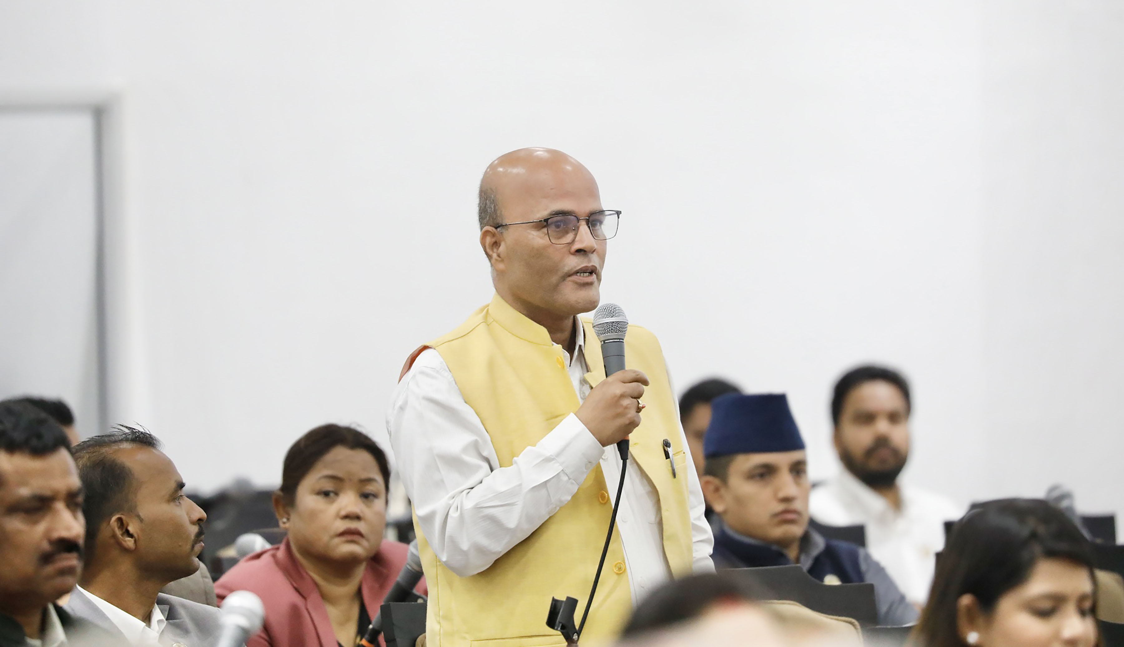 असह्य पीडाको मिलेर सामना गरौँ : अमरेशकुमार सिंह