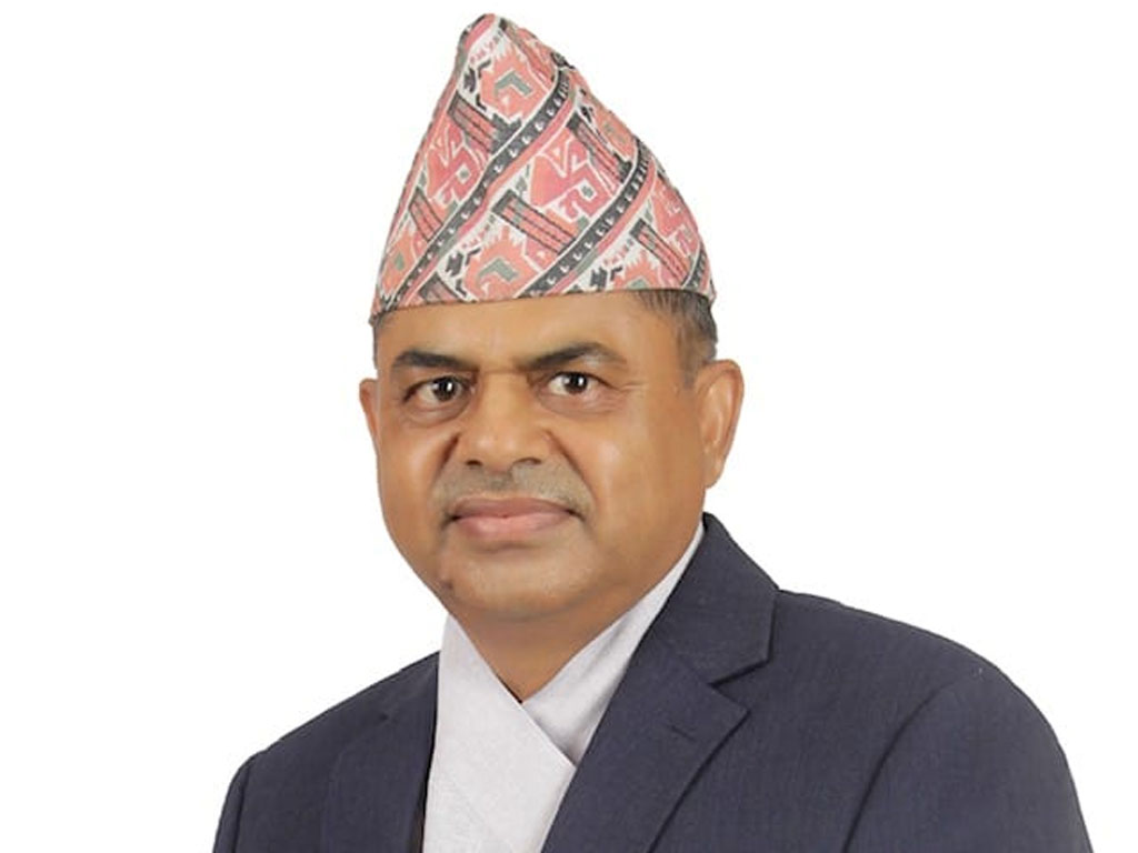 एउटै व्यक्तिको काँधमा चारवटा मन्त्रालयको जिम्मेवारी