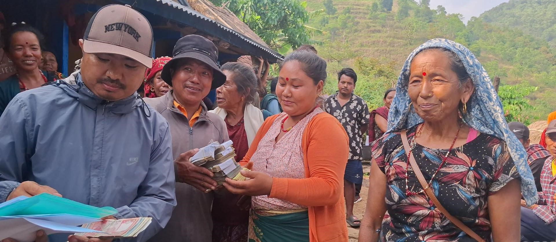 मह र मासमा अनुदान पाएपछि तनहुँका किसान उत्साहित