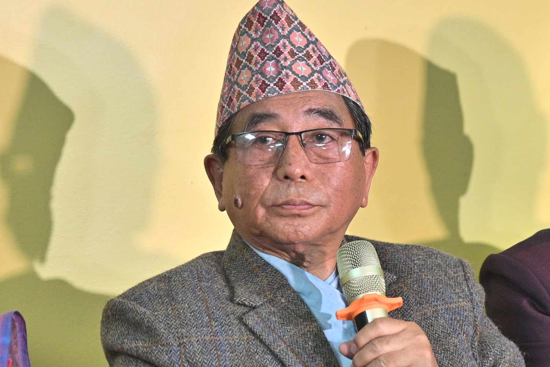 पार्टी विभाजनमा कसैसँग लेनदेन नगरिएकाे अशाेक राईकाे दाबी