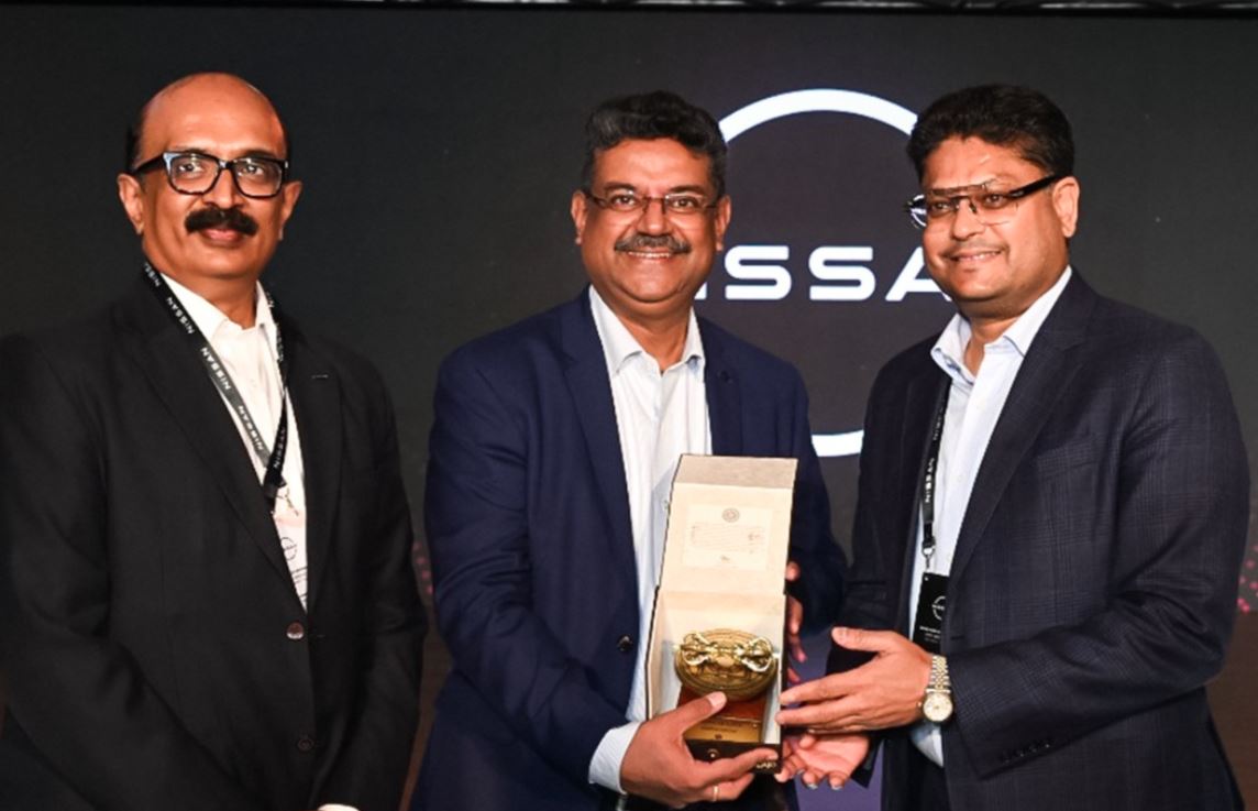 पायोनियर मोटो कर्पलाई बी-एसयुभी आईसीई सेग्मेन्टमा 'मार्केट सेयर एचिभमेन्ट अवार्ड' 