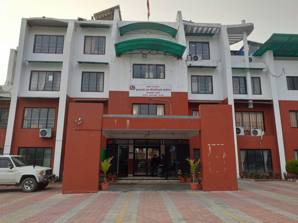 हेटौँडा–१६ हटिया पुग्यो बागमती प्रदेशको ‘सिंहदरबार’