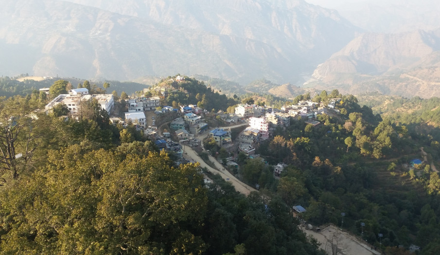 मकैबारीमा थापेको विद्युतीय धरापमा परेर महिलाको मृत्यु