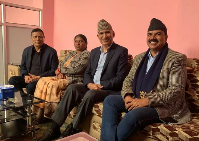 रुपन्देहीको तिलोत्तमाका मेयर र उपमेयर नेकपाको ओली समूहमा लागे