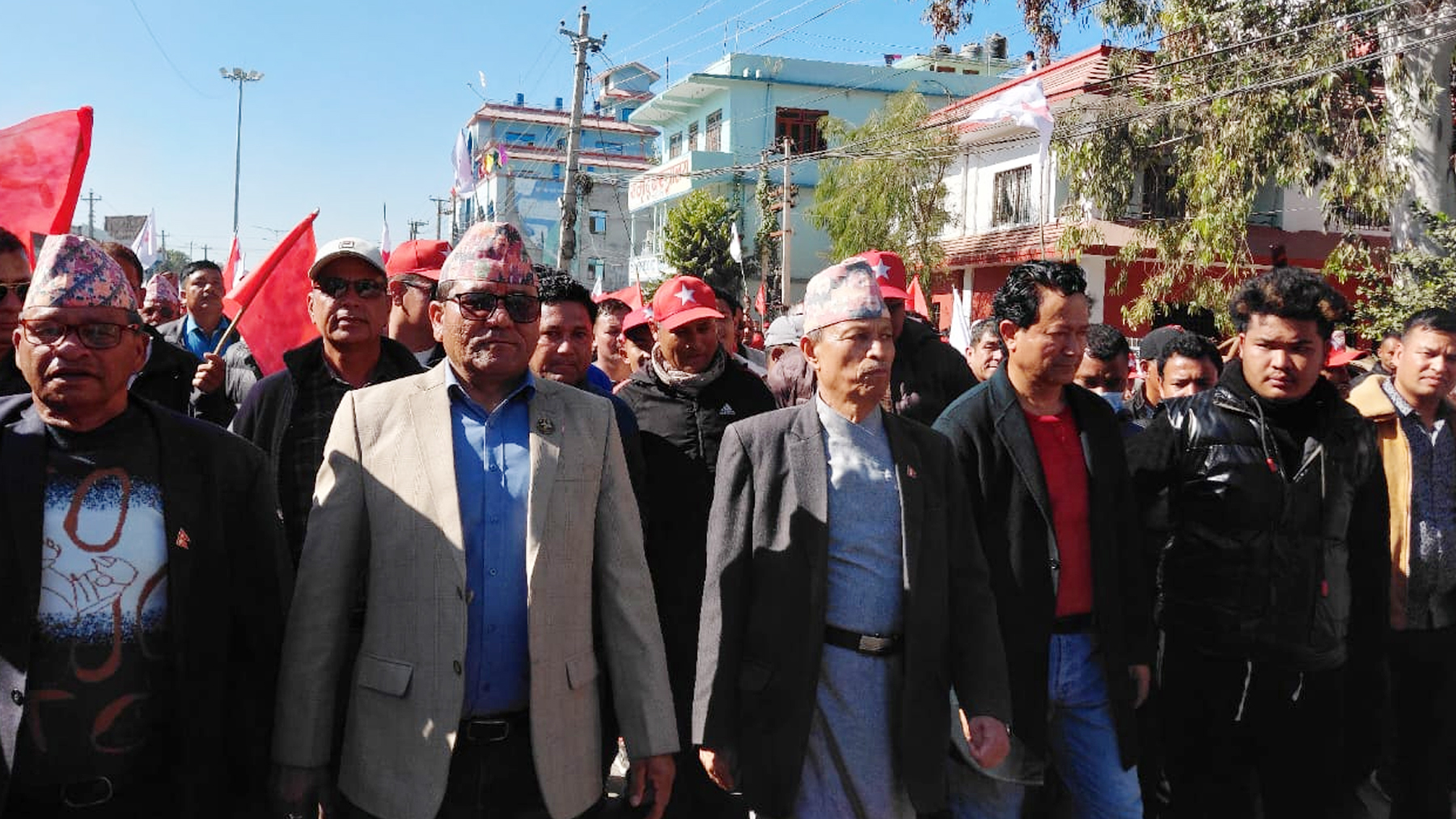 धनगढीमा नेपाली कम्युनिस्ट पार्टीको एकता सन्देश जुलुस (तस्वीरहरू)