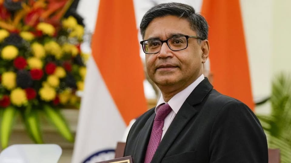 प्रधानमन्त्री ओलीलाई औपचारिक निम्तो दिन नेपाल आउँदै भारतका विदेश सचिव मिश्री