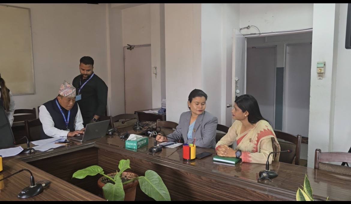 विद्युतीय हाजिरी प्रणालीका लागि सांसदहरूको बायोमेट्रिक विवरण र तस्वीर संकलन कार्य प्रारम्भ