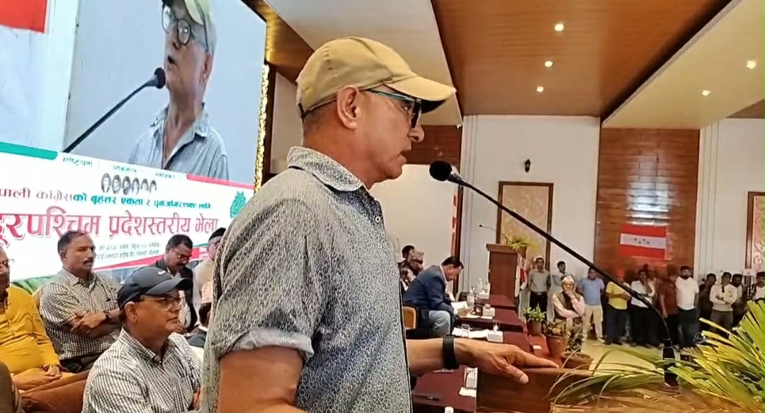 गगन थापालाई सुदूरपश्चिमका सभापतिले भने– तिम्रा ढंगले कांग्रेस उँभो लाग्दैन