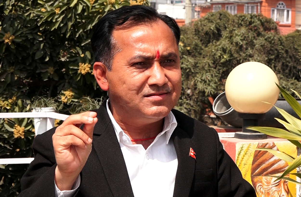 ओलीलाई विश्वप्रकाशको जवाफ- मतपरिणाम हेरेर तर्सिनुपर्ने दिन आउला, मतपत्र हेरेर नतर्सिऔँ