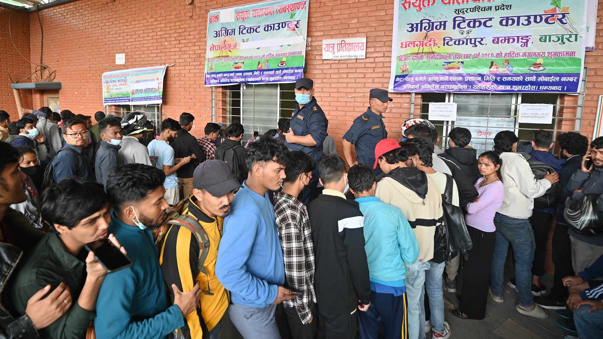 नयाँबसपार्कबाट २४ हजार तीन सय ४० यात्रुले लिए दसैँका लागि अग्रिम टिकट