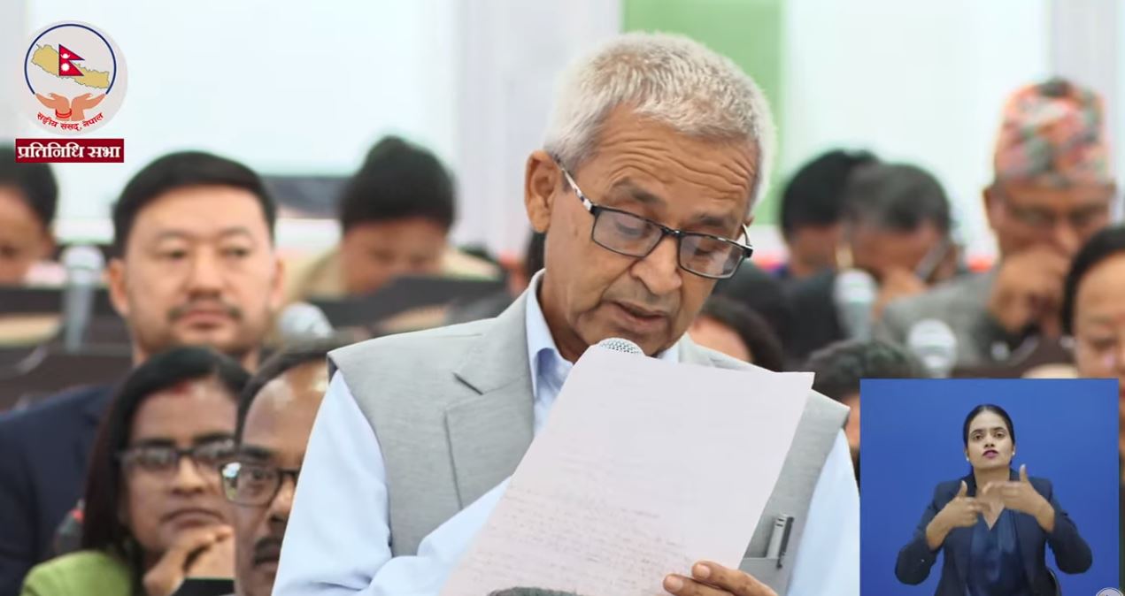 नेपालले पनि भारतको भूमि मिचेको छ भन्ने अभिव्यक्ति भारतलाई खुसी पार्न आएको एमालेको आरोप