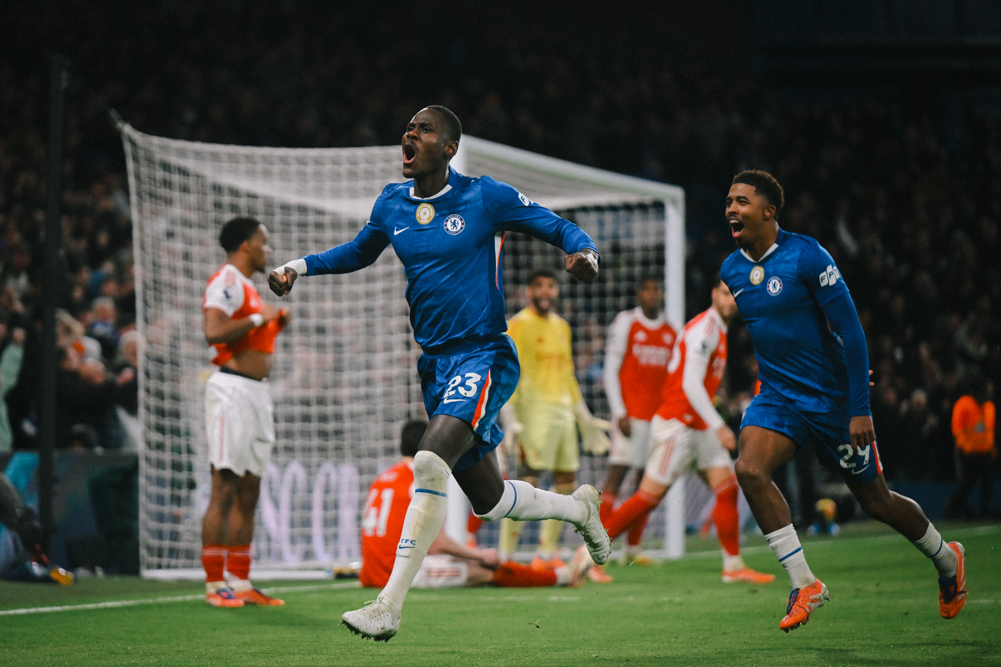 चेल्सी र आर्सनलले अंक बाँडे