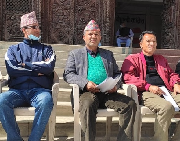 सानेपामा धर्ना दिन डडेल्धुरा कांग्रेस काठमाडौँमा, देउवाले निर्णय नसच्याए आँधीबेहेरी ल्याउने चेतावनी