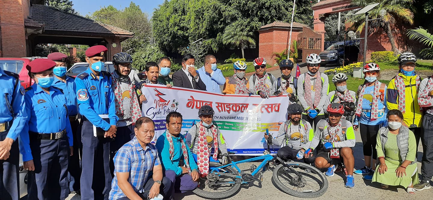 पर्यटन जगाउन ‘नेपाल साइकल यात्रा’ काठमाडौंबाट सुरु 