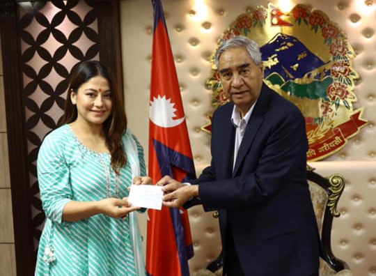 श्वेता खड्का भन्छिन् : भ्रष्ट राजनीतिज्ञहरूलाई विस्थापित गर्न कांग्रेसमा आएँ